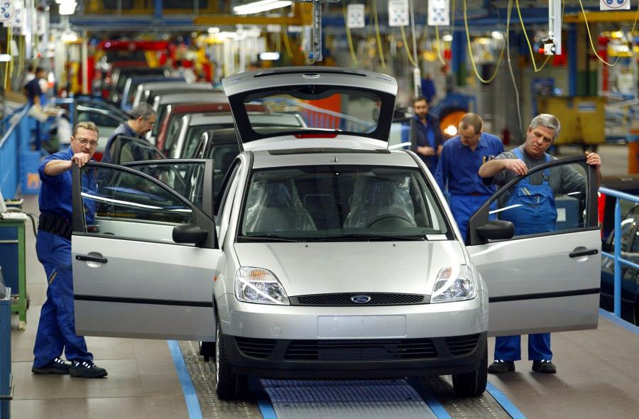  Ford Fiesta 2003 года  (фото 33 из 142)